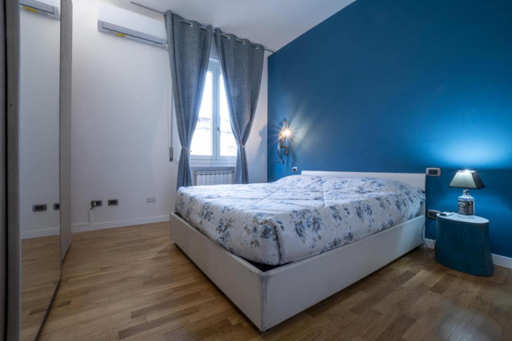 La Via Di Casa Appartement *